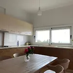 Suzi's